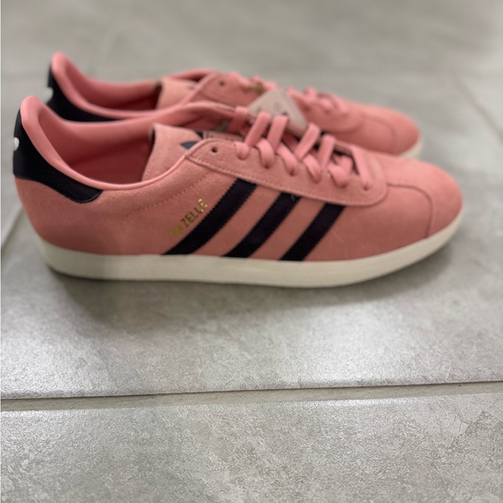 BLOWOUT DEAL!!! Adidas Gazelles size 12